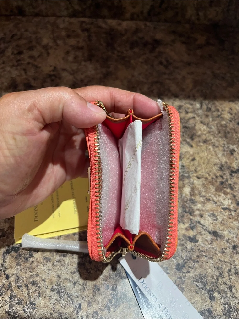 Dooney & Bourke Gretta  Zip Around Credit Card Case